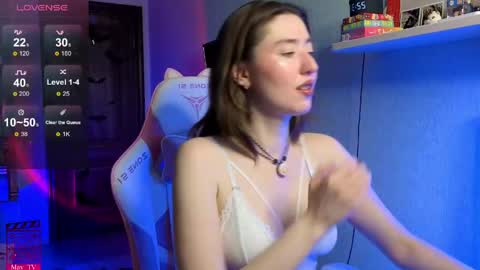 may_may_moon online show from 27, 5, 2026