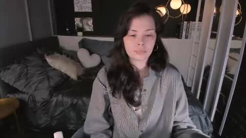 Snapshot of maya___muse chatting on 29, 6, 2026 Maya online show from 29, 6, 2026