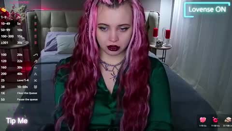 Maya Mils online show from 21, 2, 2025