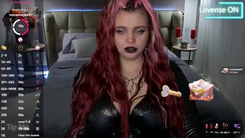 Maya Mils online show from 2, 3, 2025