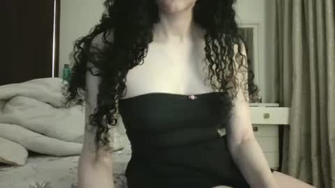 Snapshot of mayamiaxoxo chatting on 8, 10, 2025 mayamiaxoxo online show from 8, 10, 2025