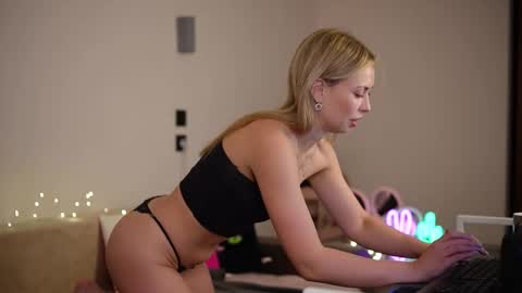 M A Y A online show from 2, 11, 2025