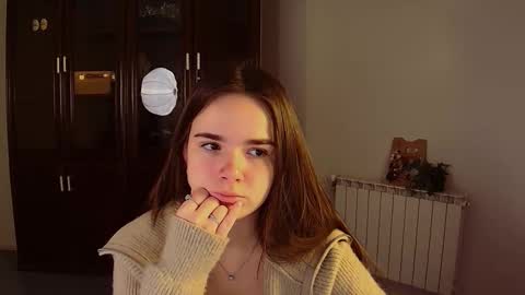 Snapshot of maybloom_ chatting on 31, 10, 2025 maybloom_ online show from 31, 10, 2025