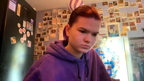 Rose online show from 10, 4, 2026