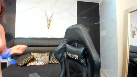 Maylin online show from 12, 3, 2025