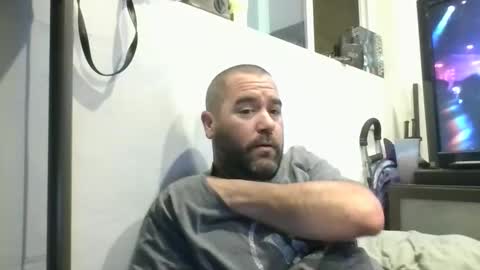 Dad bod 43 online show from 27, 3, 2026