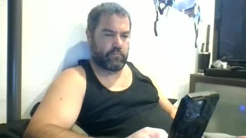 Dad bod 43 online show from 14, 6, 2026