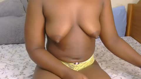 mazel_quincy online show from 23, 2, 2026