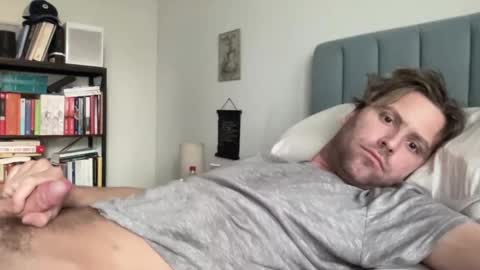 Snapshot of mbnc chatting on 18, 12, 2024 lol online show from 18, 12, 2024