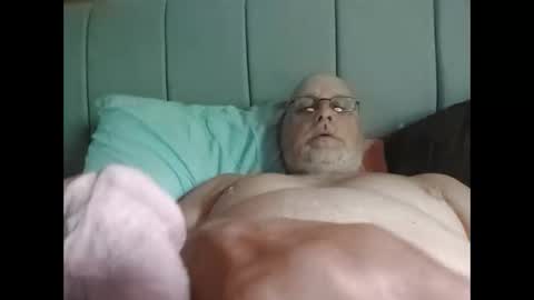 mbravo420 online show from 8, 6, 2026