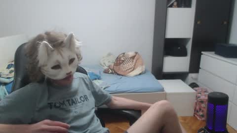 Bri online show from 25, 4, 2026