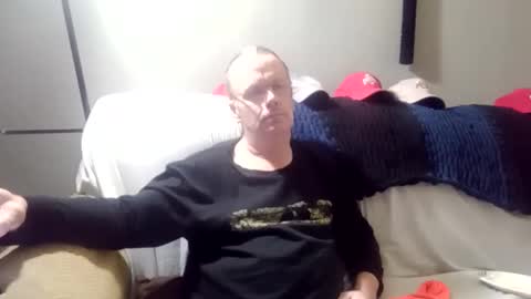 mcfly1973 online show from 25, 12, 2024