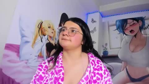 mackenna av online show from 25, 10, 2025