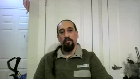 Snapshot of mclovins77 chatting on 10, 2, 2026 mclovins77 online show from 10, 2, 2026