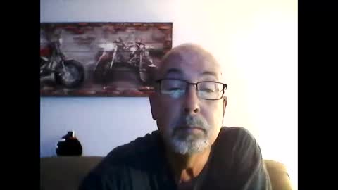 me at home online show from 25, 10, 2025