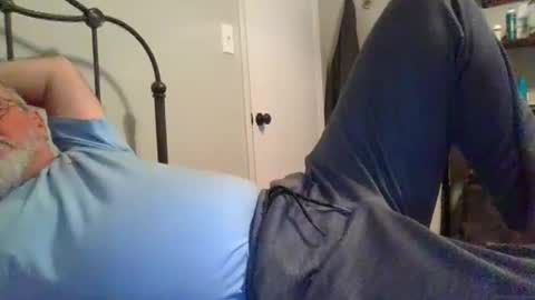 Snapshot of medic243 chatting on 4, 12, 2025 Medicineman online show from 4, 12, 2025