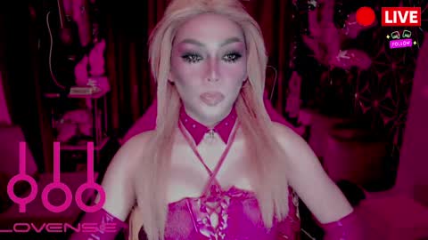 THE QUEEN ALPHA   Queen Medusa Prey online show from 11, 4, 2026