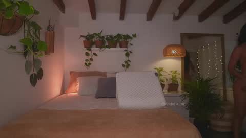 Andrea  online show from 16, 11, 2025