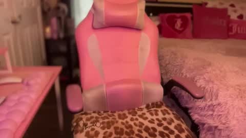 Southern Peach online show from 9, 4, 2026