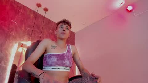 M E G A N online show from 15, 4, 2026