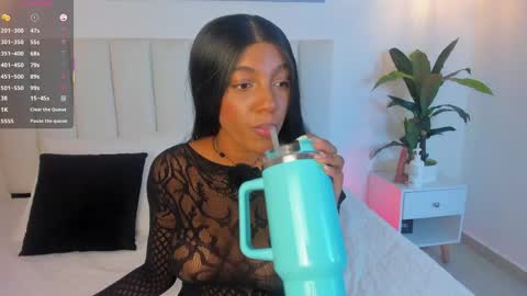 Snapshot of megan_brunette2 chatting on 26, 5, 2026 megan_brunette2 online show from 26, 5, 2026