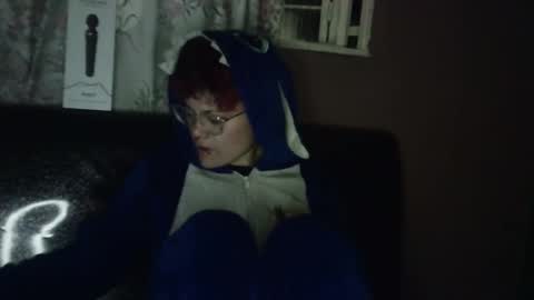 Megan and sophi online show from 28, 12, 2024