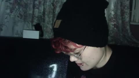 Megan and sophi online show from 29, 12, 2024