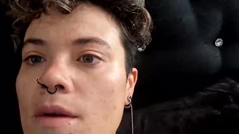 Megan and sophi online show from 2, 11, 2025