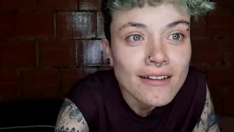 Megan and sophi online show from 5, 4, 2026