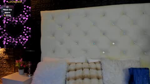     online show from 22, 1, 2025