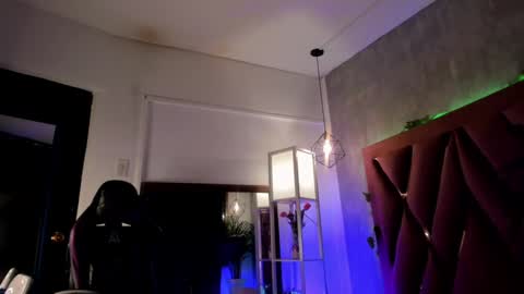    online show from 23, 1, 2025