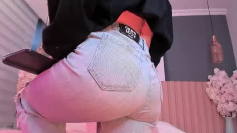     online show from 12, 2, 2025