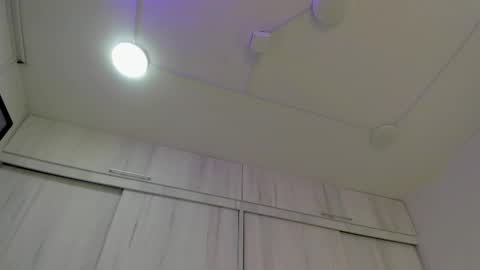 megan online show from 23, 12, 2025