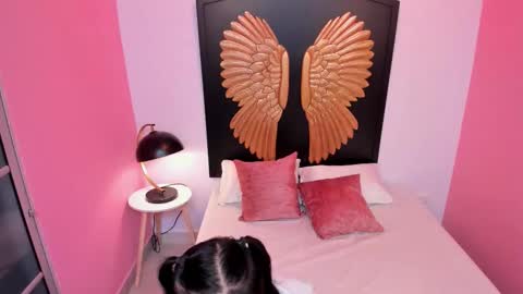 Megan  online show from 14, 10, 2025