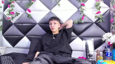 megan_thompsonn_ online show from 4, 10, 2025