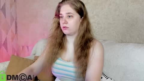 Megan Mon Fri  1600-2200pm Tue Wen Sat 0900-1600pm online show from 19, 11, 2025