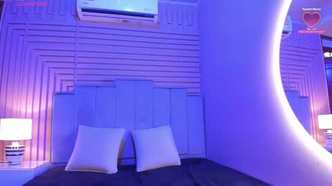 Jazmin  online show from 11, 3, 2025