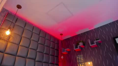 Megan online show from 17, 4, 2026