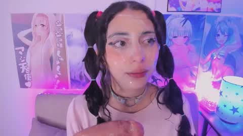 Megan  online show from 19, 12, 2024