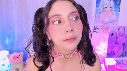 Megan  online show from 28, 10, 2025