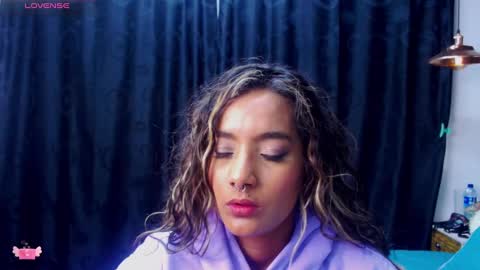 M E G A N   online show from 19, 1, 2025