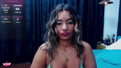 M E G A N   online show from 3, 2, 2025