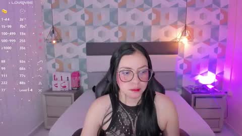Megan  online show from 6, 3, 2025