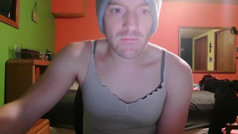 Snapshot of meganfitzy chatting on 27, 1, 2025 GlamTransGoddess online show from 27, 1, 2025