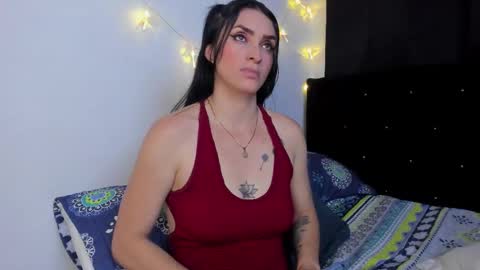 Snapshot of meganhofman chatting on 4, 2, 2026 Megan Hofman online show from 4, 2, 2026