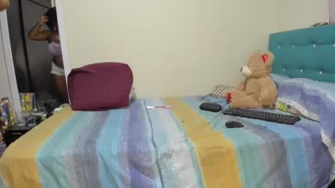 megan        online show from 20, 12, 2025