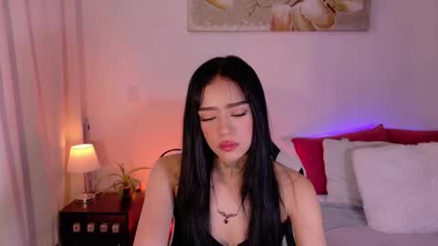 megan lake online show from 15, 4, 2026