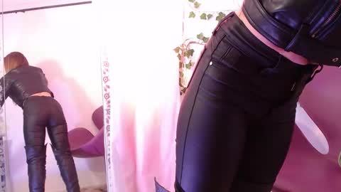 MEGAN online show from 15, 11, 2025