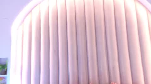 MEGAN online show from 19, 6, 2026