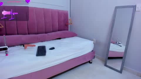 Megan  online show from 18, 2, 2025